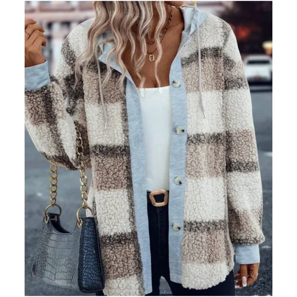 012 Cozy Plaid Print Button Down Teddy Jacket Shacket - Picture 4 of 7